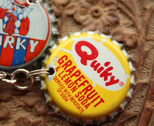 picture of a yellow cap for Quiky grapefruit and lemon soda